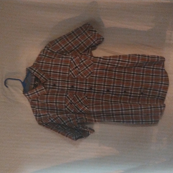 Men's casual button down - Picture 1 of 3